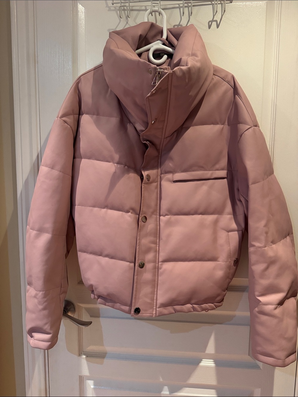 Oversized Women's Pink Puffer Jacket - Lightweight Quilted Coat